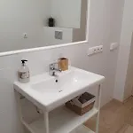 ゲストハウス Surf *