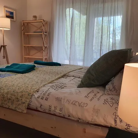 Surf Guest house *