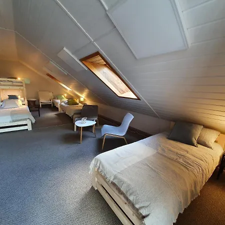 Guest house Surf